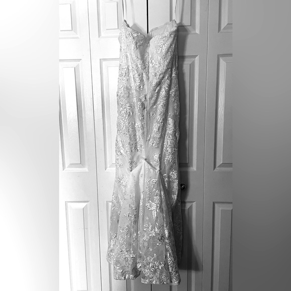 MoriLee Wedding Dress - Picture 11 of 12
